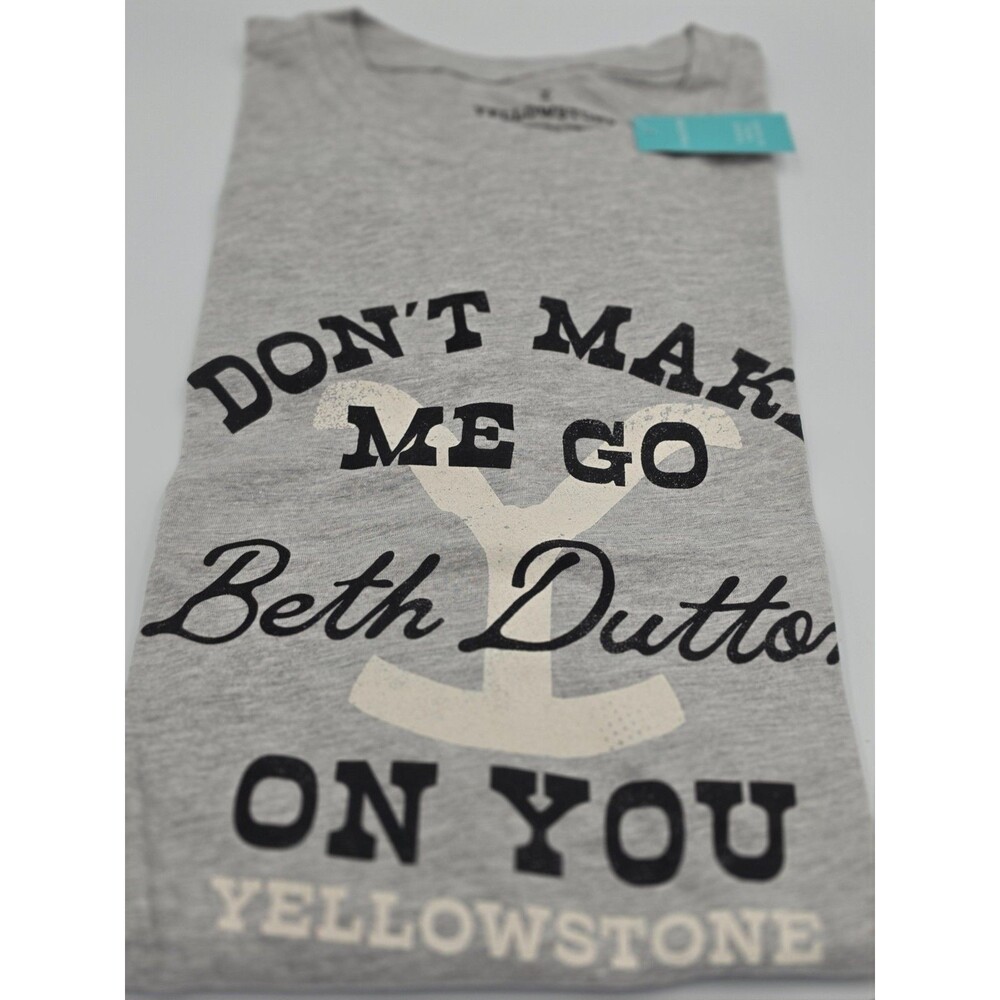 Maurices Yellowstone Beth Dutton Graphic T Shirt Women’s Medium Gray NWT